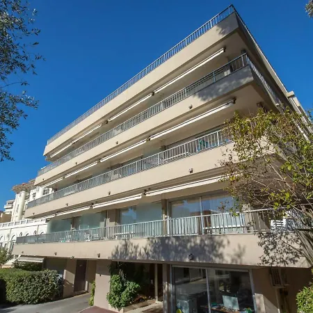 Climatise Pour 2/3 - Proche Et Commerces - Wifi Inclus - Fr-1-466a-22 Daire *