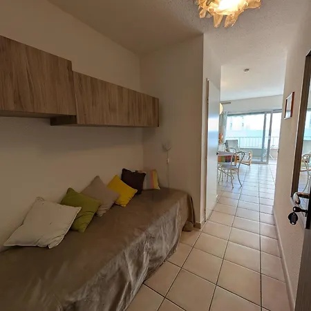 Daire Climatise Pour 2/3 - Proche Et Commerces - Wifi Inclus - Fr-1-466a-22 Saint-Raphaël